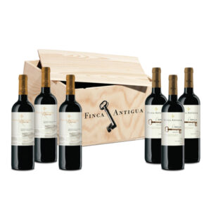 Lote Caja de Madera Finca Antigua
